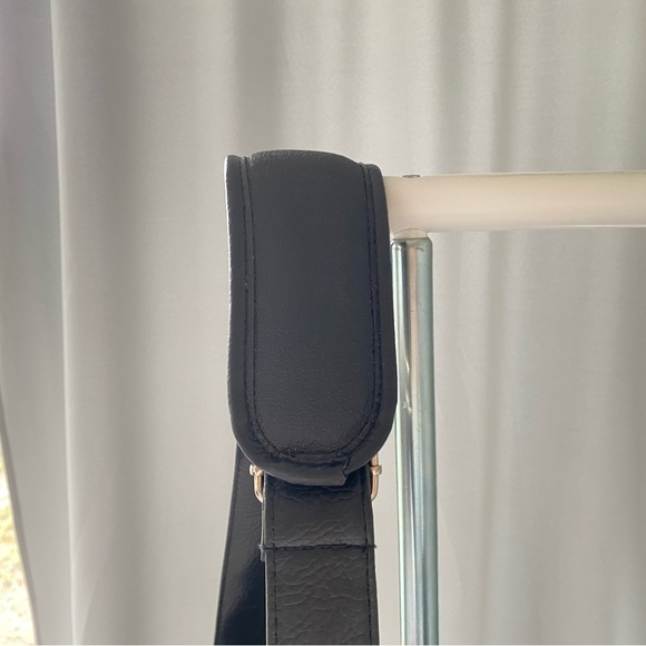 Small duffel bag - Picture 6 of 16